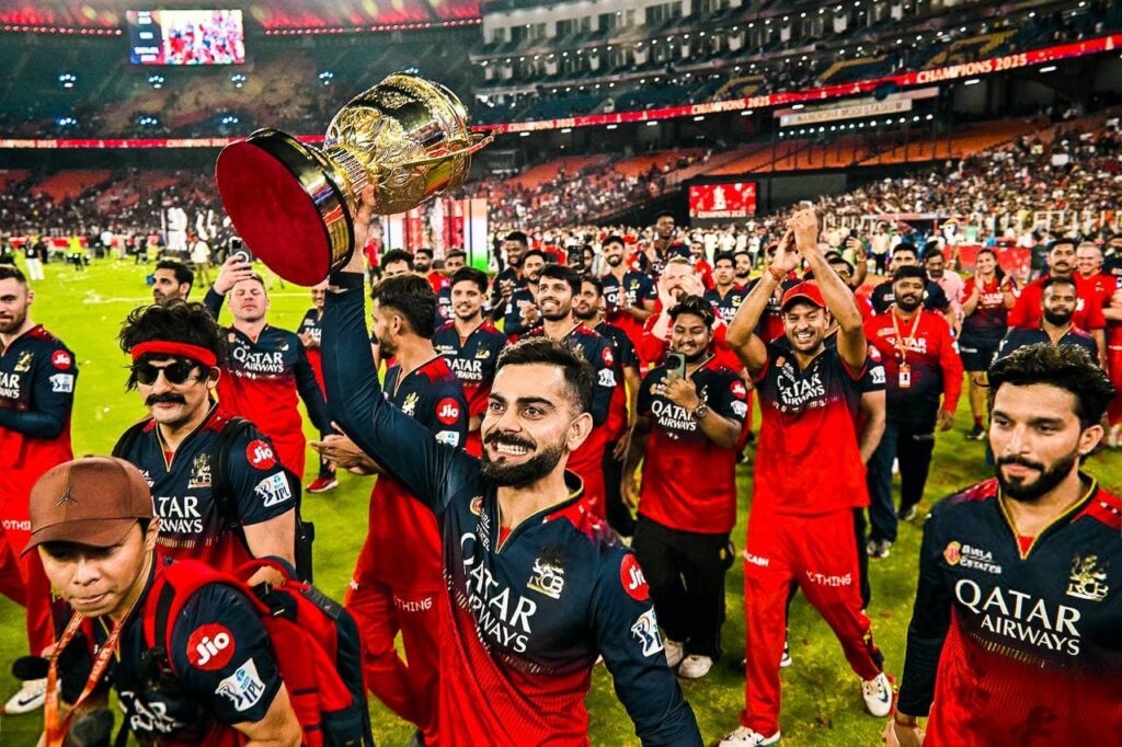 दावा- RCB ₹17 हजार करोड़ में बिक सकती है:अदार पूनावाला बोली लगा रहे; अगर बिकी तो IPL इतिहास का सबसे बड़ा सौदा होगा…