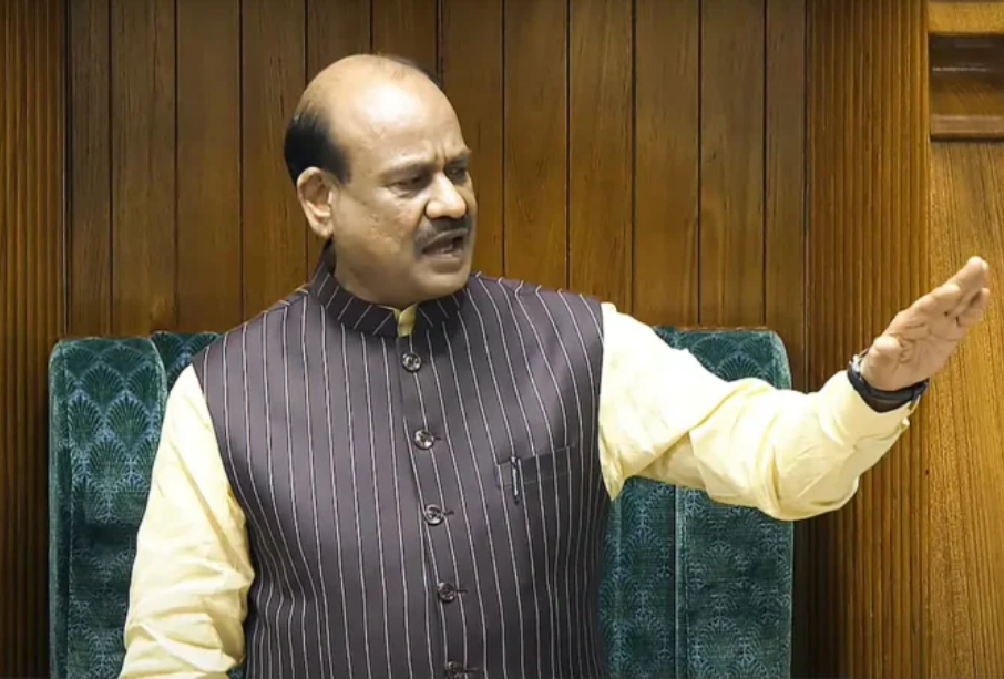 लोकसभा स्पीकर के खिलाफ अविश्वास प्रस्ताव का नोटिस पेश: ओम बिरला ने लोकसभा नहीं जाने का फैसला किया; प्रस्ताव पर 9 मार्च को होगी चर्चा….