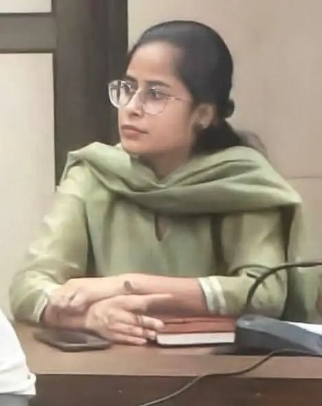 रीवा कलेक्ट्रेट में पदस्थ डिप्टी कलेक्टर सुरभि जैन ने EWS प्रमाणपत्र से वर्ष 2021-22 की MPPSC परीक्षा में लाभ लिया….