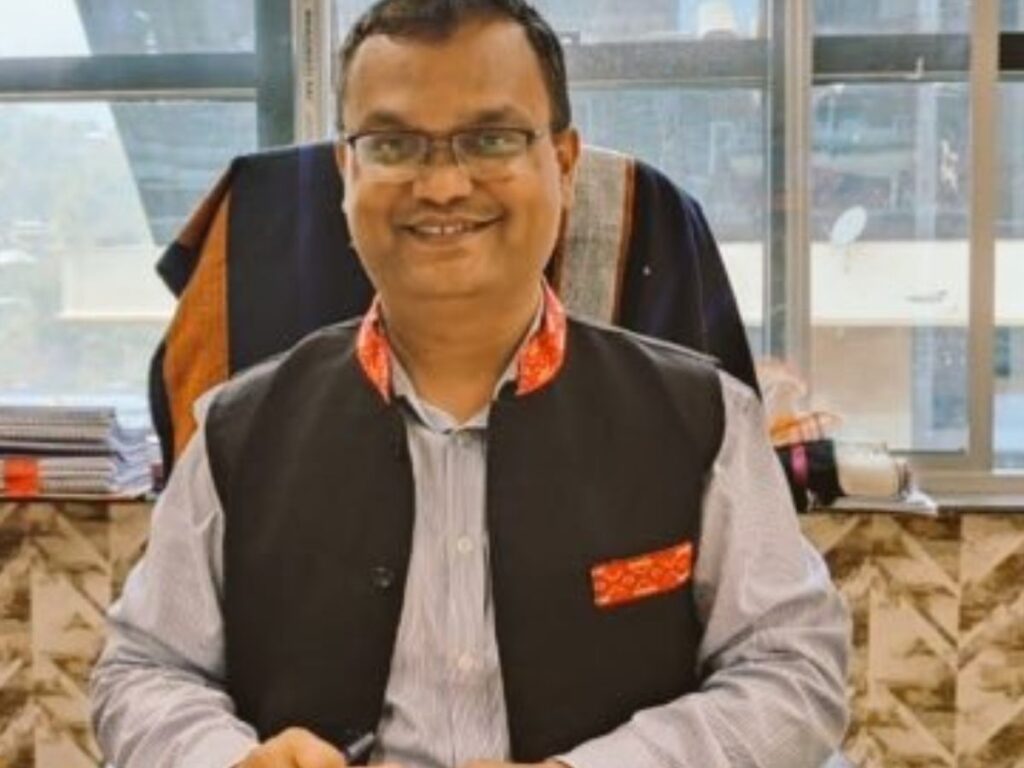  सरकार ने लोखंडे प्रशांत सीताराम को CBSE का नया चेयरमैन नियुक्त किया…